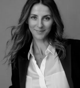 Danielle Correia headshot